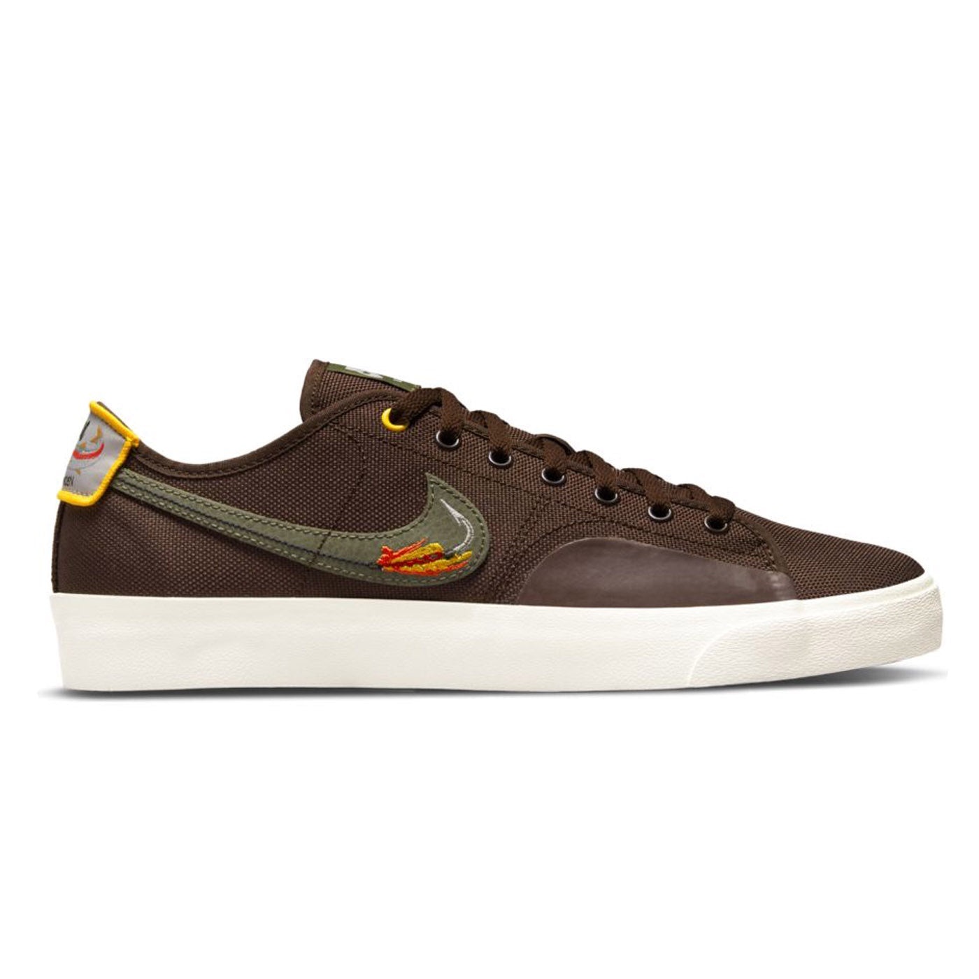 Nike SB BLZR Court DVDL Baroque Brown/Medium Olive-Light Bone