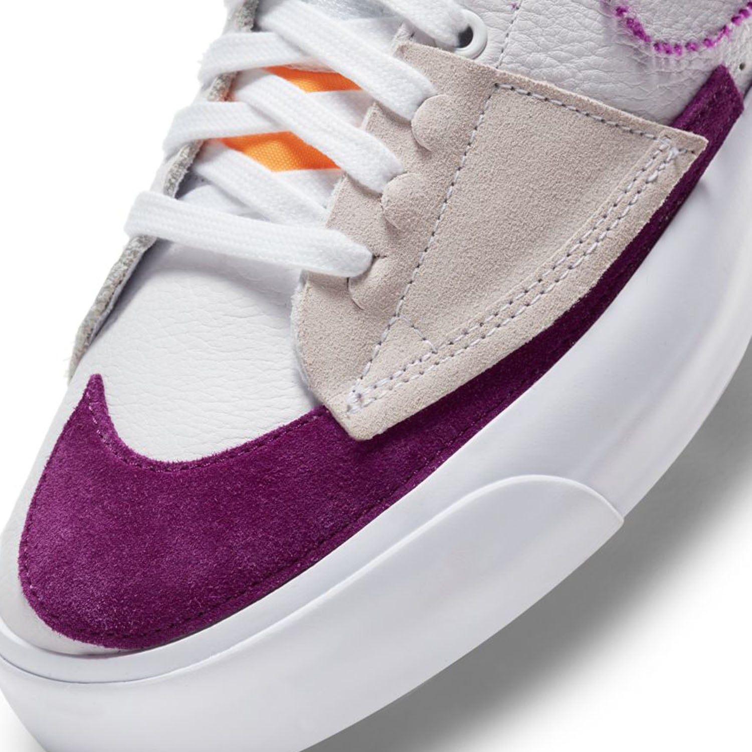 Nike sb zoom blazer mid edge white hot sale